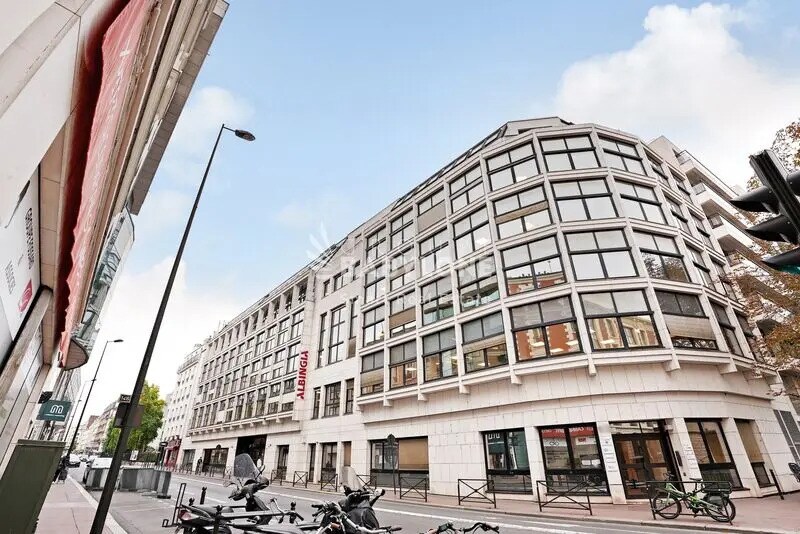 Bureau dans Levallois-Perret à vendre - Photo de l’immeuble – Image 2 sur 12