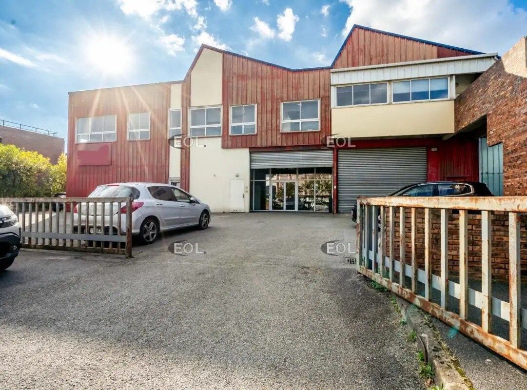 Local d’activités dans Noisiel à louer Photo de l’immeuble– Image 1 sur 6