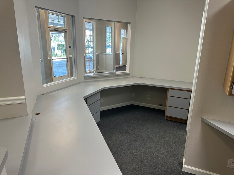 643-649 W East Ave, Chico, CA à vendre - Photo intérieure – Image 3 sur 7