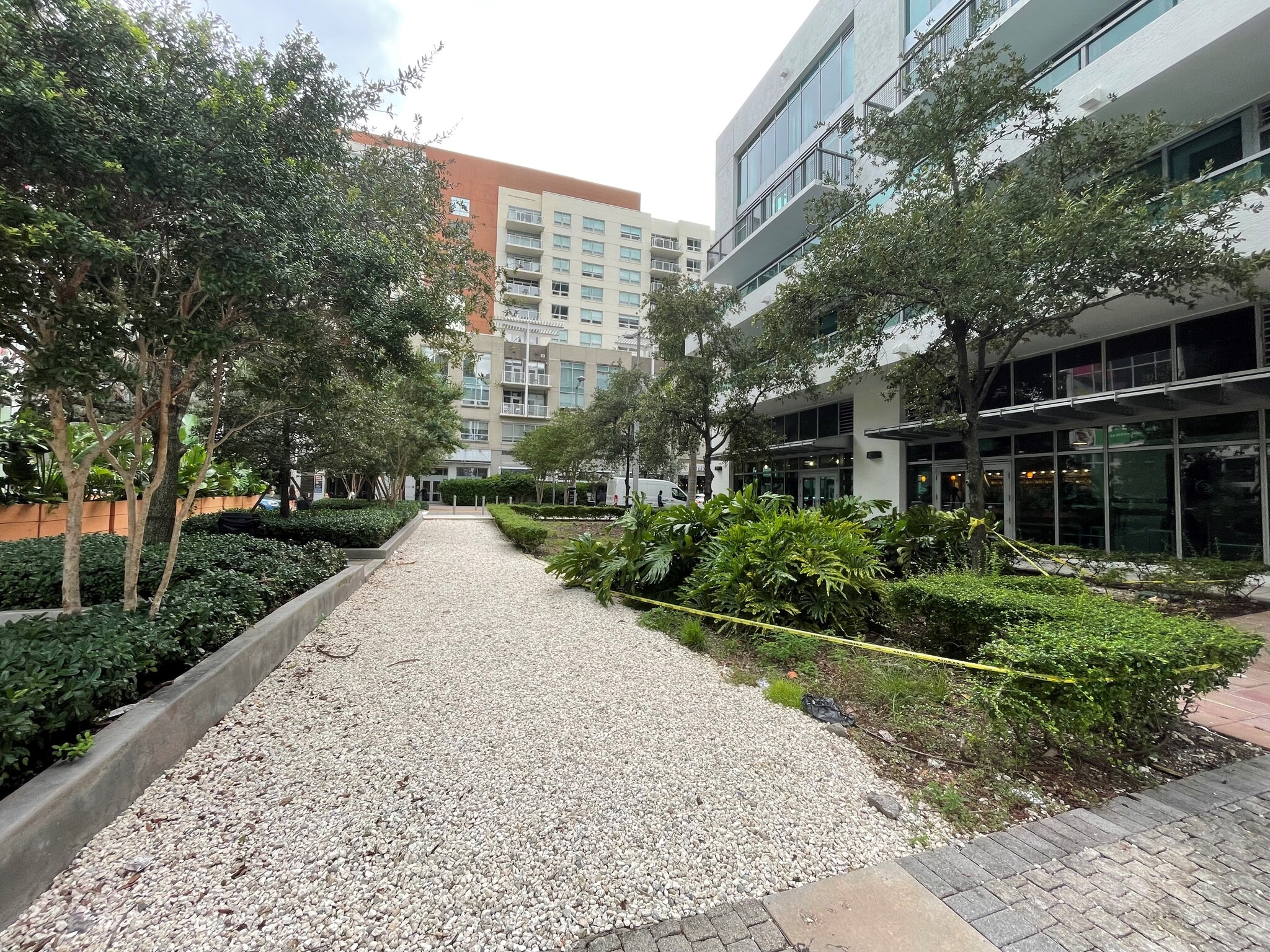 3301 NE 1st Ave, Miami, FL à louer Photo de l’immeuble– Image 1 sur 11