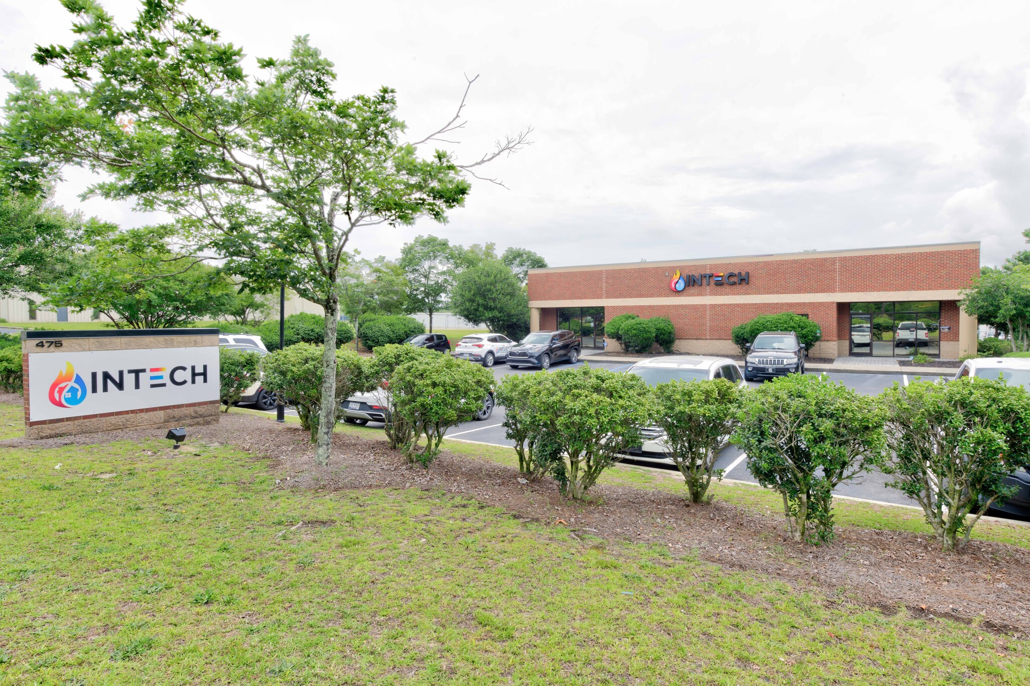 475 Industrial Dr, Lexington, SC à vendre Photo de l’immeuble– Image 1 sur 66