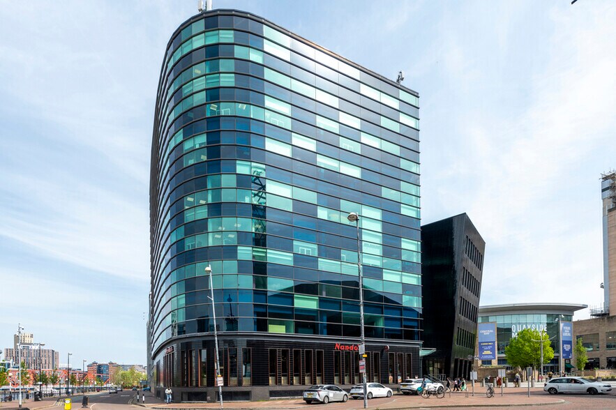1 Lowry Plz, Salford à louer - Photo de l’immeuble – Image 1 sur 7