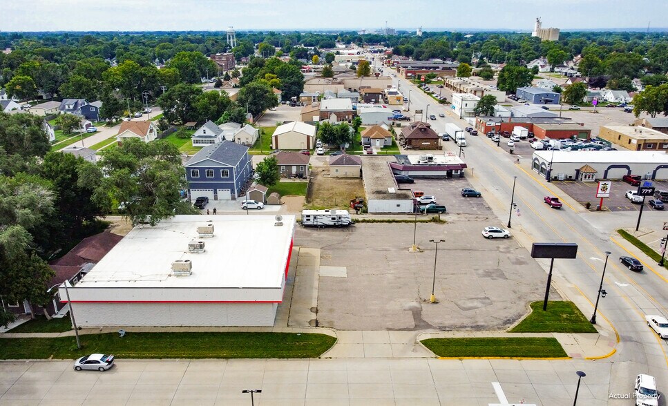 1700 Dakota Ave, South Sioux City, NE à vendre - Photo de l’immeuble – Image 2 sur 6