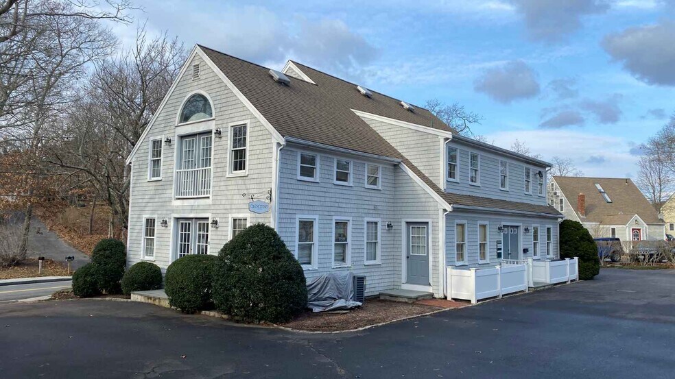230 Cotuit Rd, Marstons Mills, MA à louer - Photo principale – Image 2 sur 2