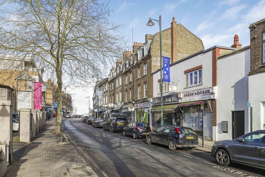 39-41 Knights Hl, Londres à vendre - Photo de l’immeuble – Image 3 sur 21