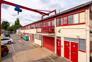 Plus de détails pour Durnsford Rd, Londres - Bureau à louer
