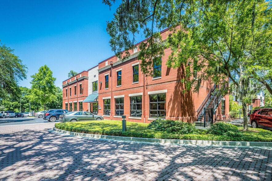 3520 W Montague Ave, North Charleston, SC à louer - Photo de l’immeuble – Image 2 sur 6