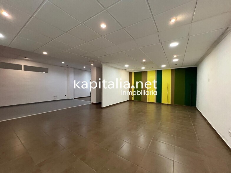 Local commercial dans Ontinyent, Valencia à louer - Photo de l’immeuble – Image 2 sur 11