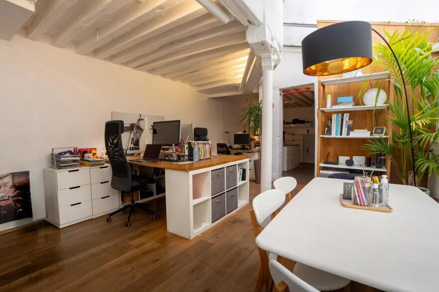 Bureau dans Paris à vendre - Photo de l’immeuble – Image 2 sur 7
