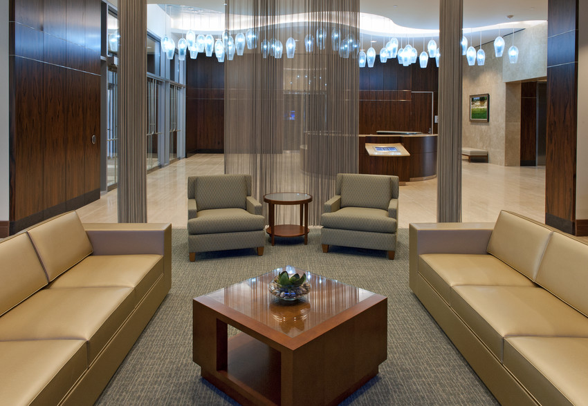 3151 Briarpark Dr, Houston, TX à louer - Hall d’entrée – Image 3 sur 15