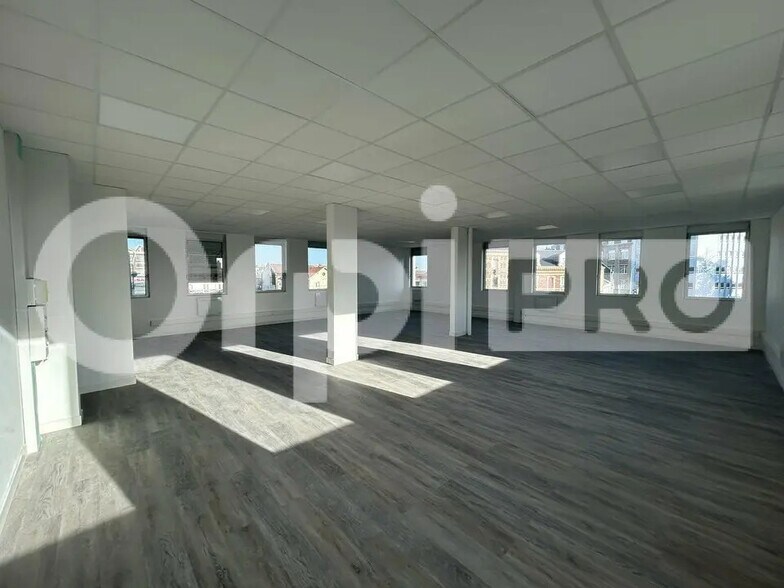 Bureau dans Le Havre à louer - Photo intérieure – Image 3 sur 10