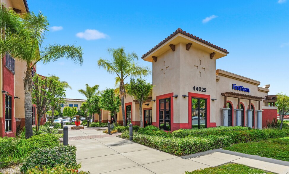 44065 Margarita Rd, Temecula, CA à louer - Photo de l’immeuble – Image 2 sur 10