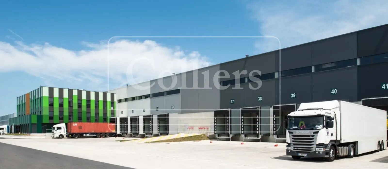 Industriel/Logistique dans Moissy-Cramayel à louer Photo de l’immeuble– Image 1 sur 3