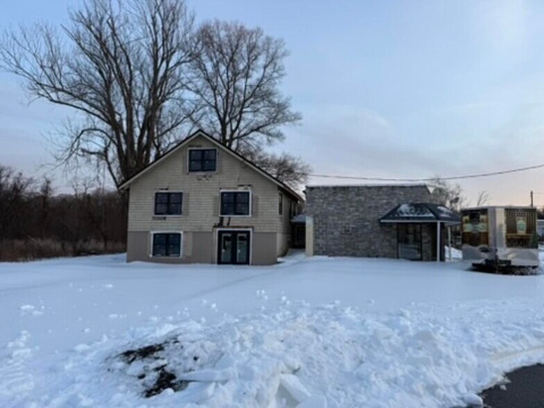2000 Hwy 34, Wall Township, NJ à vendre - Photo de l’immeuble – Image 2 sur 25
