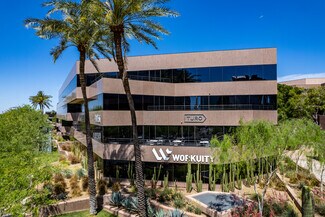 Plus de détails pour 2390 E camelback Rd, Phoenix, AZ - Coworking à louer