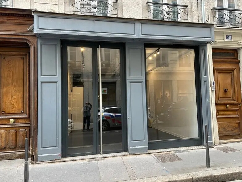 Local commercial dans Lyon à louer - Photo de l’immeuble – Image 1 sur 3