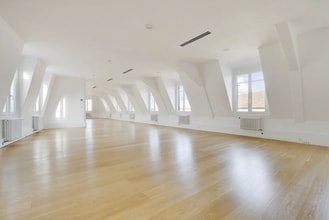 14 Passage Du Cheval Blanc, Paris à louer Photo intérieure– Image 1 sur 9