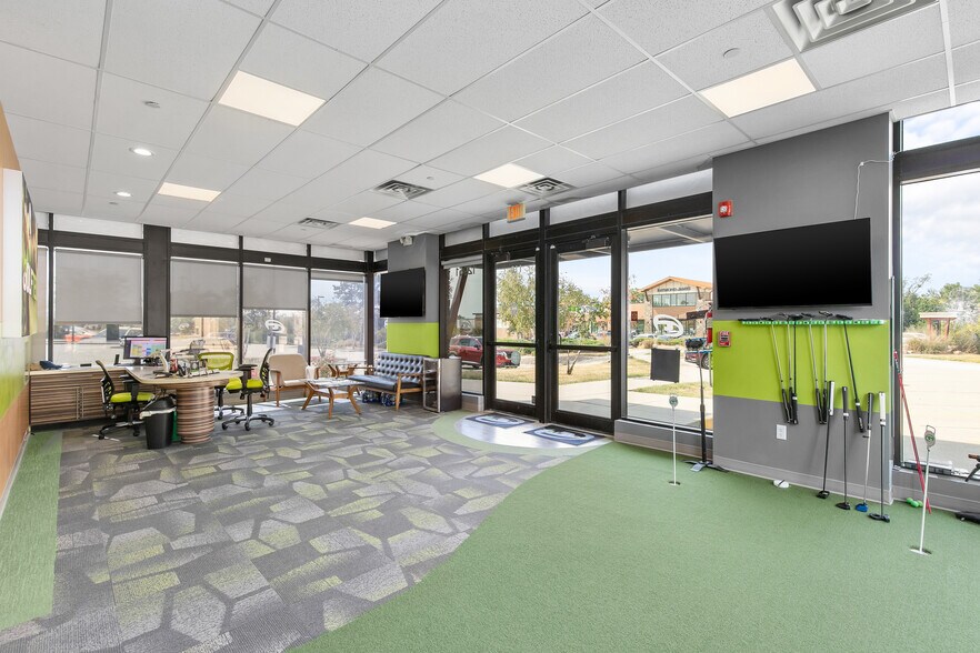 12951 University Ave, Clive, IA à louer - Photo intérieure – Image 2 sur 7