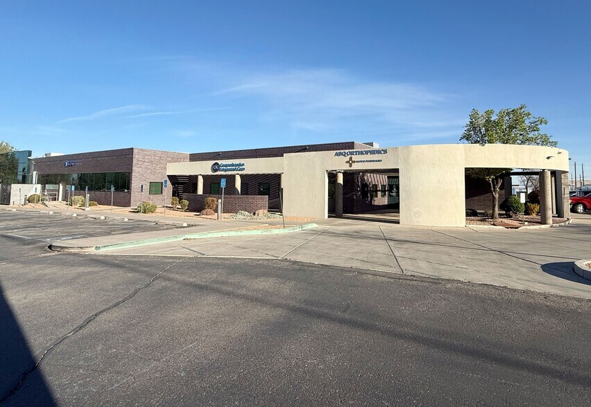 4700 Jefferson St NE, Albuquerque, NM à louer - Photo principale – Image 1 sur 23