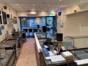 16 Packhorse Rd, Gerrards Cross à louer Photo de l’immeuble– Image 1 sur 1