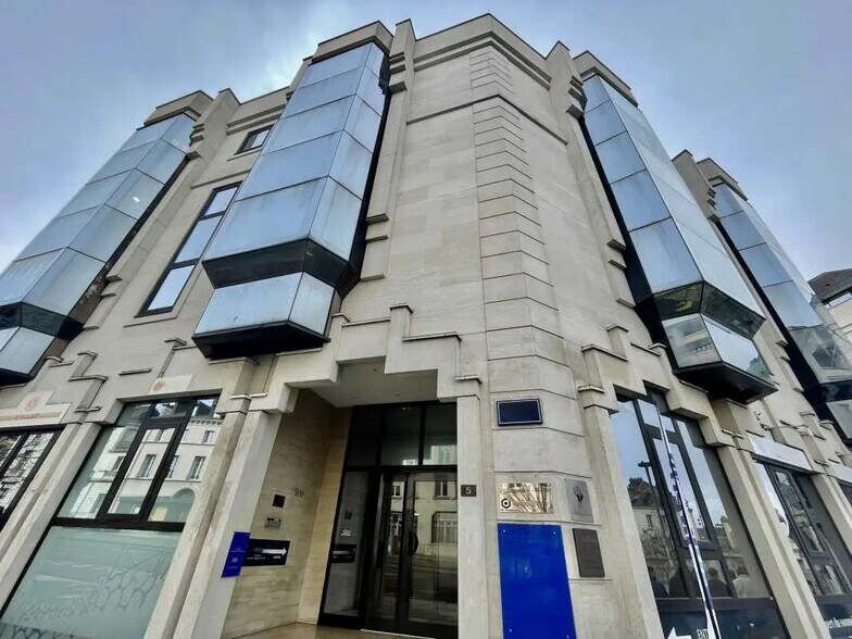 Bureau dans Rouen à louer - Photo de l’immeuble – Image 2 sur 11