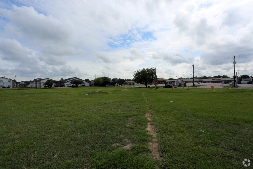 9603 Homestead Rd, Houston, TX à vendre - Photo principale – Image 1 sur 5