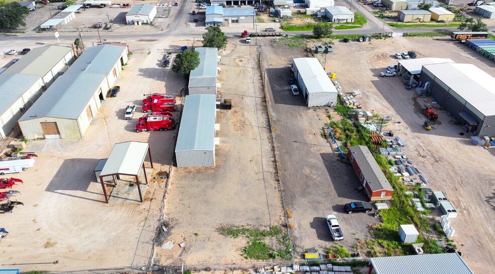 12107 W County Road 129, Odessa, TX à louer - Photo de l’immeuble – Image 2 sur 12
