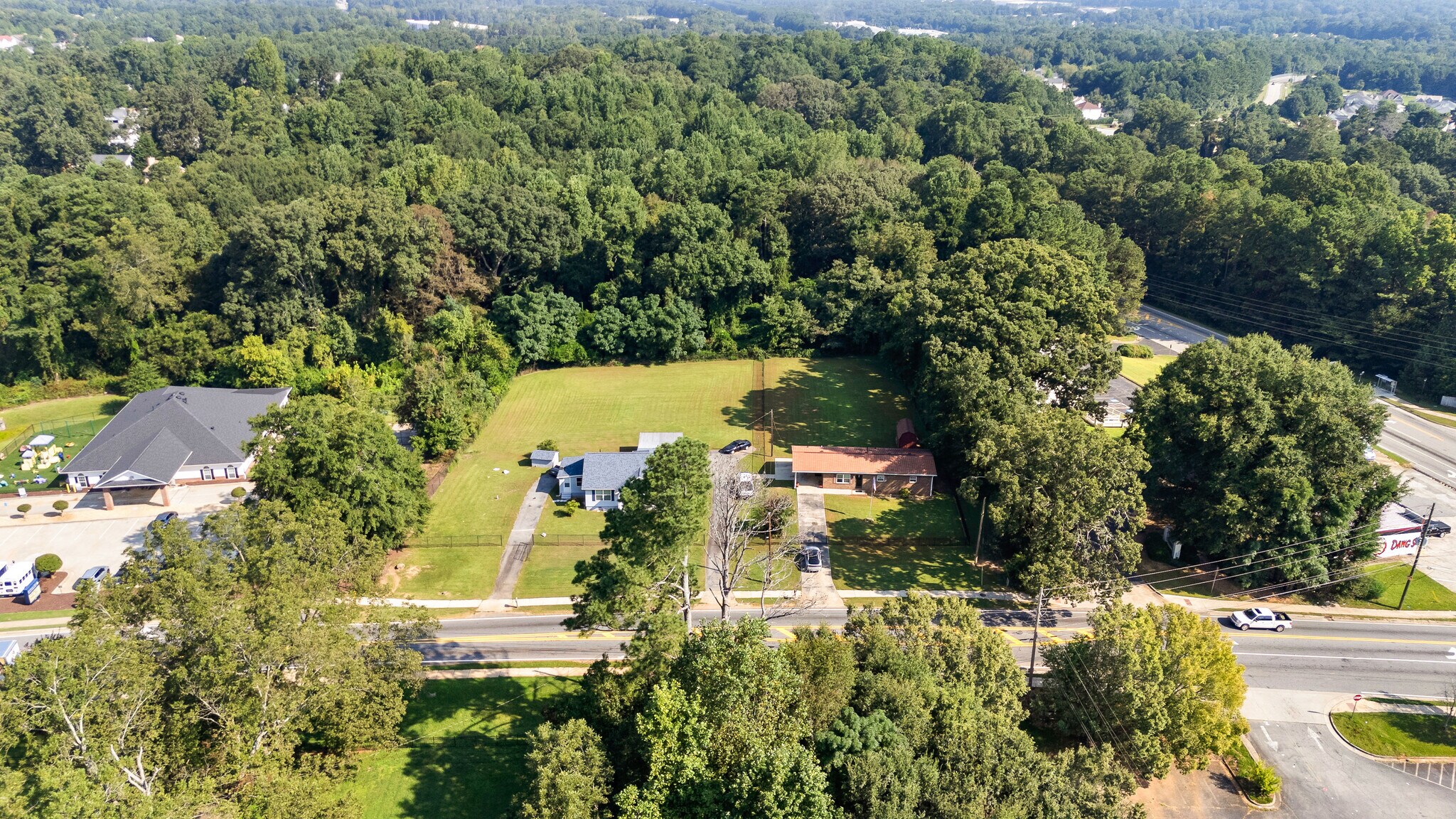2892 Rex Rd, Ellenwood, GA à vendre Aérien– Image 1 sur 13