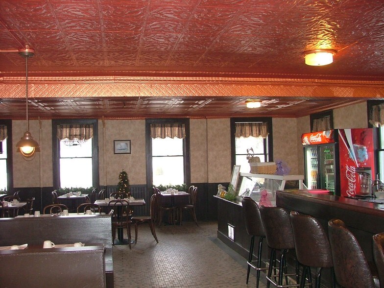 59 W Main St, Broadalbin, NY à vendre - Photo de l’immeuble – Image 3 sur 78