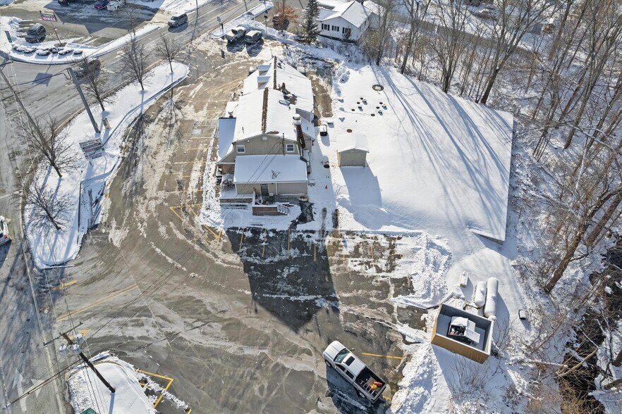 1663 NY-300 Rt, Newburgh, NY à louer - Photo de l’immeuble – Image 3 sur 48