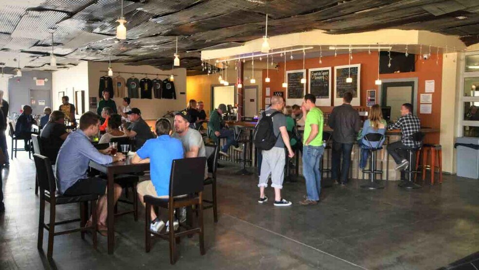 1301 Barth Ave, Indianapolis, IN à vendre - Photo de l’immeuble – Image 2 sur 4