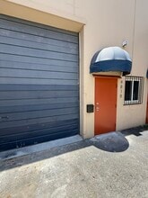 4834-4890 SW 75th Ave, Miami, FL à louer Photo de l’immeuble– Image 1 sur 9