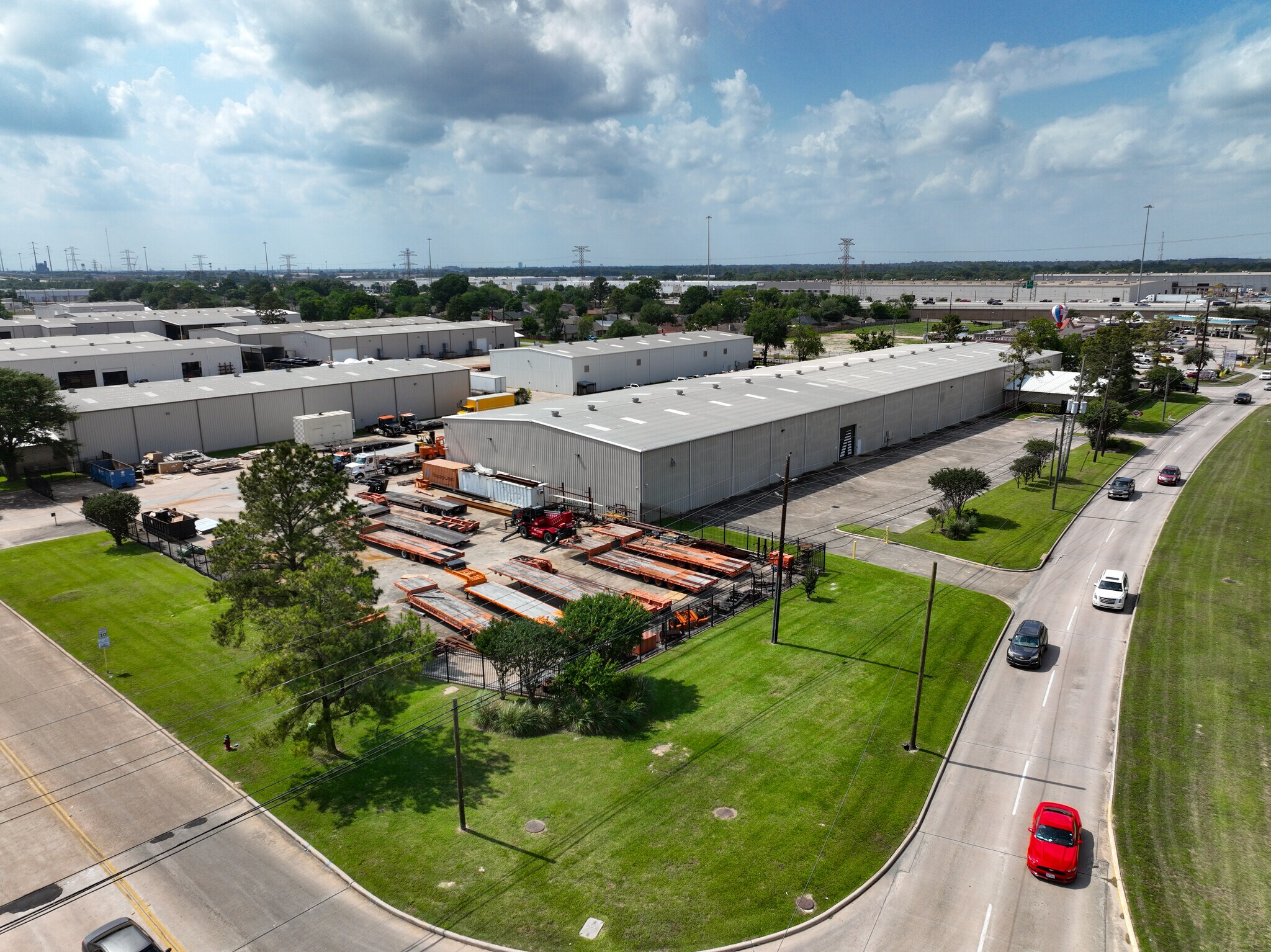 10835 Bammel North Houston Rd, Houston, TX à louer Photo de l’immeuble– Image 1 sur 6