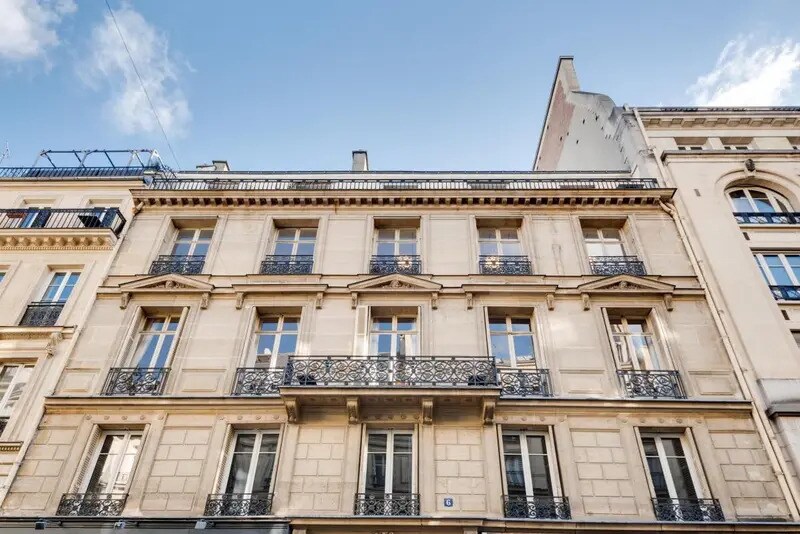 6 Rue Rougemont, Paris à louer Photo de l’immeuble– Image 1 sur 11