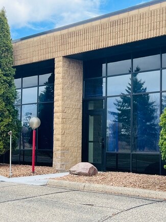 Plus de détails pour 1860 Wooddale Dr, Woodbury, MN - Bureau à louer