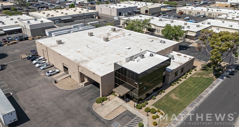 733 W 22nd St, Tempe, AZ à vendre - Photo de l’immeuble – Image 3 sur 12