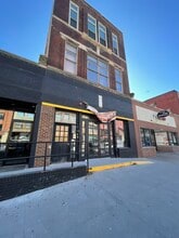 1211 Howard St, Omaha, NE à louer Photo de l’immeuble– Image 1 sur 6