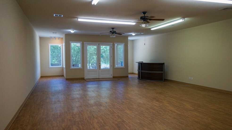 805 N Main St, Salado, TX à louer - Photo intérieure – Image 3 sur 12
