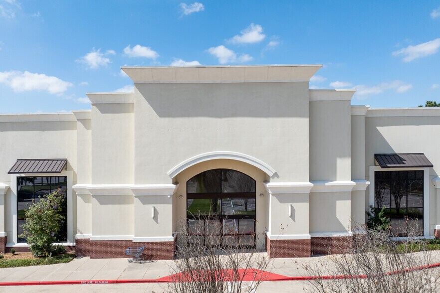 3068 College Park Dr, The Woodlands, TX à louer - Photo de l’immeuble – Image 3 sur 4