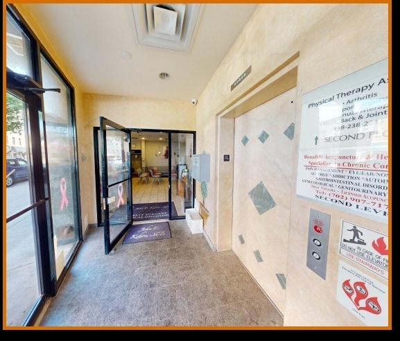 9711 3rd Ave, Brooklyn, NY à vendre - Photo intérieure – Image 3 sur 9