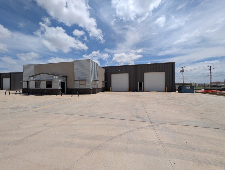 6500 W Highway 80, Midland, TX à louer - Photo de l’immeuble – Image 3 sur 6
