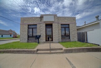 Plus de détails pour 109 S 2nd St, Watseka, IL - Bureau à vendre