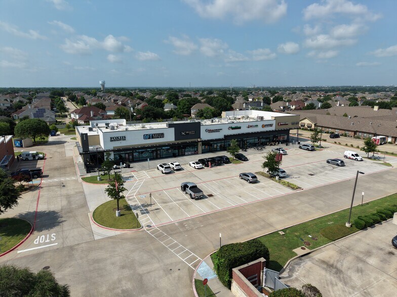 208 W FM 544 Rd, Murphy, TX à louer - Photo de l’immeuble – Image 2 sur 3