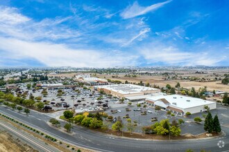 4601 Redwood Dr, Rohnert Park, CA - Vue aérienne  vue de carte