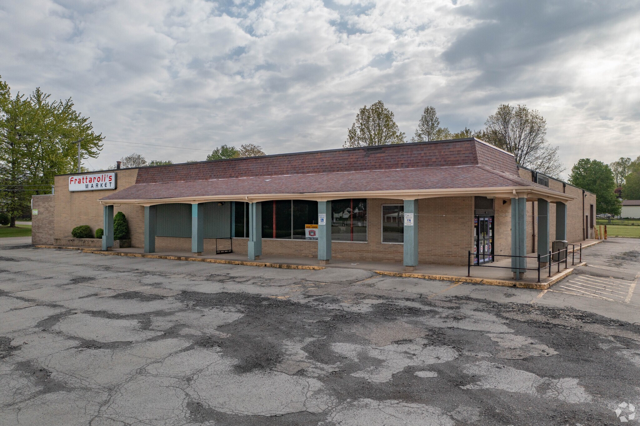 11045 Main St, New Middletown, OH à louer Photo principale– Image 1 sur 8