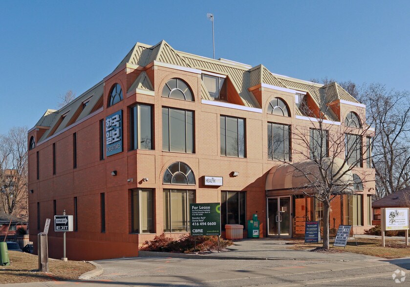 12 Morgan Ave, Markham, ON à louer - Photo de l’immeuble – Image 3 sur 3