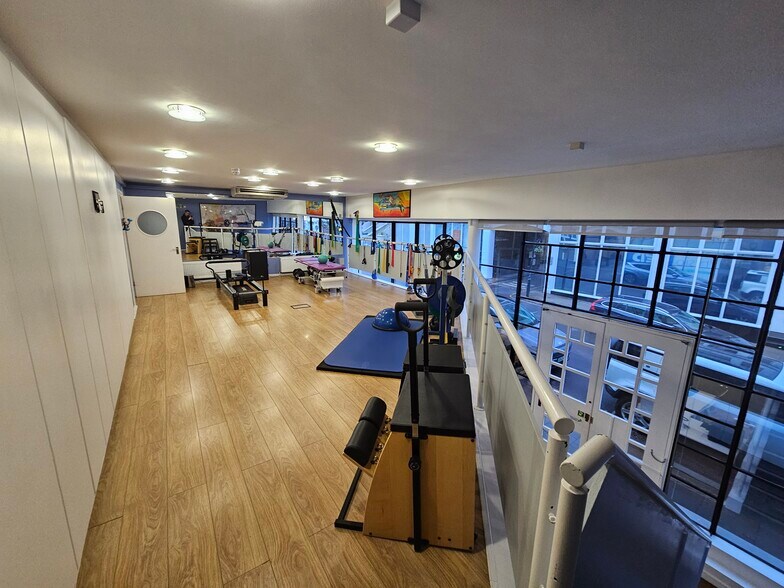 1 Belsize Cres, Londres à louer - Photo de l’immeuble – Image 2 sur 9