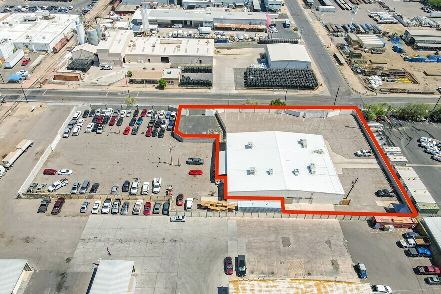 4205 W Glenrosa Ave, Phoenix, AZ à louer - Photo de l’immeuble – Image 1 sur 8