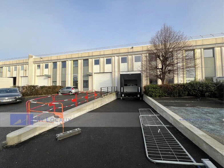 Industriel/Logistique dans Gennevilliers à louer - Photo de l’immeuble – Image 1 sur 15