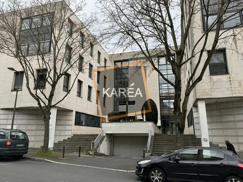 Bureau dans Lognes à louer - Photo de l’immeuble – Image 1 sur 5